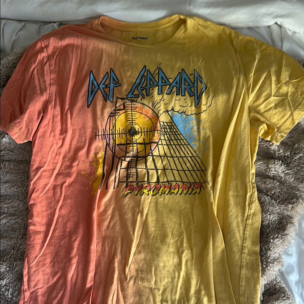 Old Navy Yellow and Orange Short Sleeve Tees